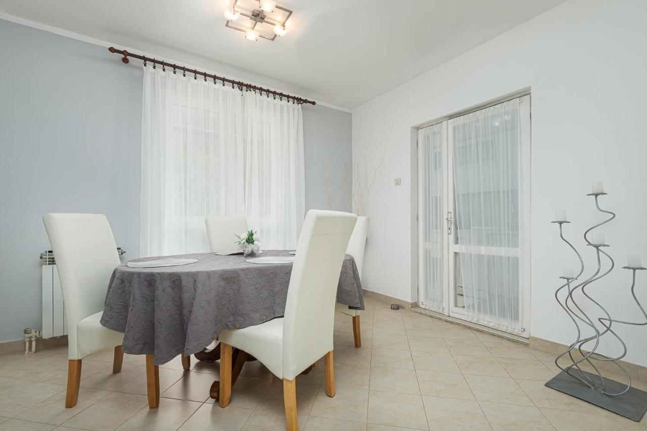 Dea B4+1 Apartment Porec Exterior photo