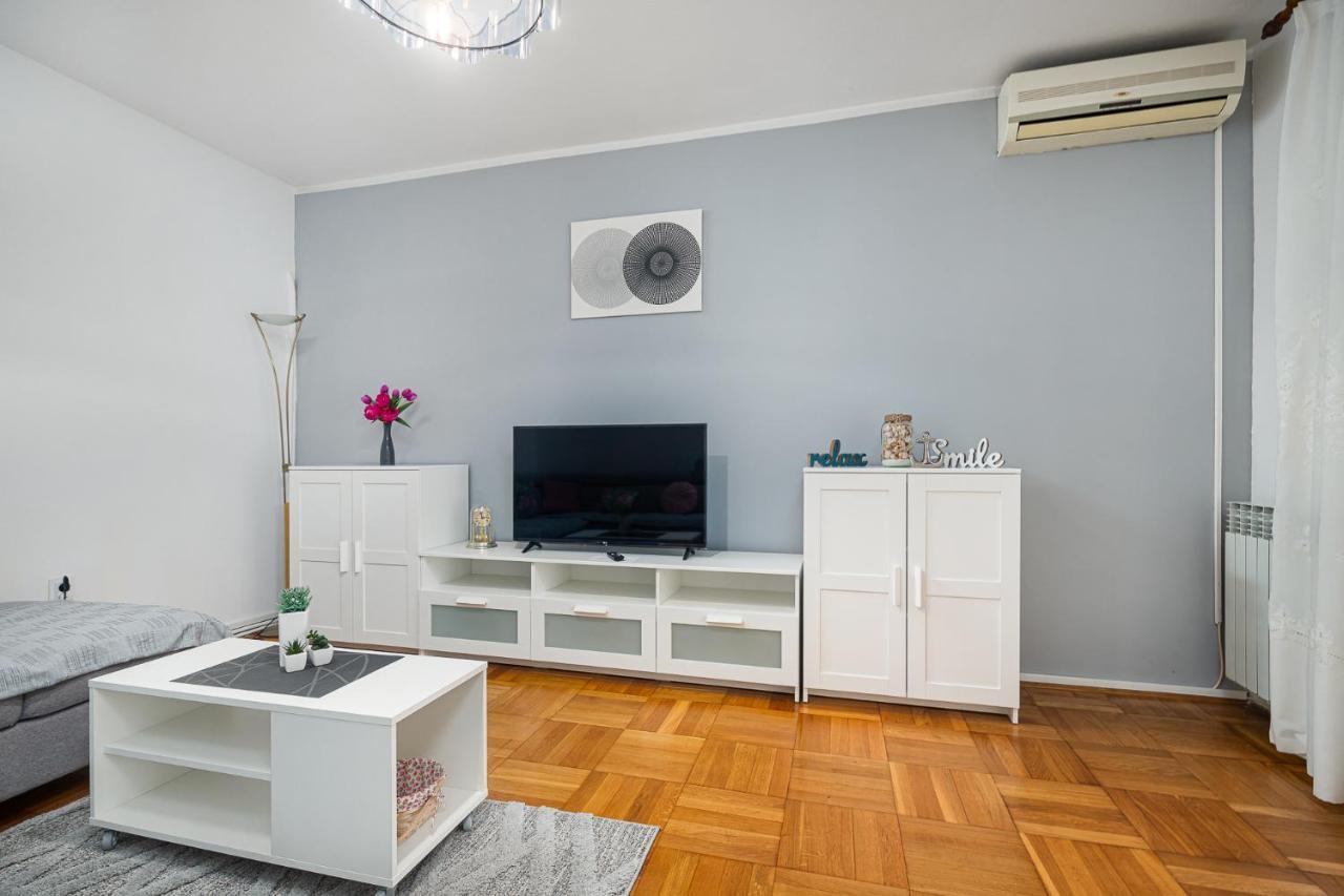 Dea B4+1 Apartment Porec Exterior photo